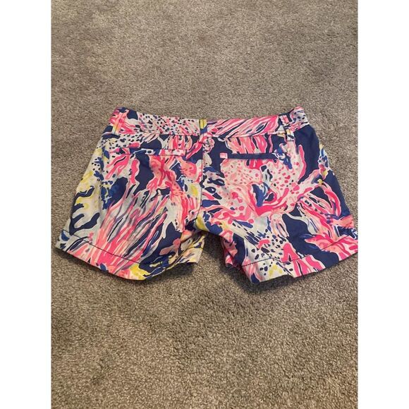 Lilly Pulitzer The Callahan Short Multicolor Floral Print Size 00 - Picture 3 of 3